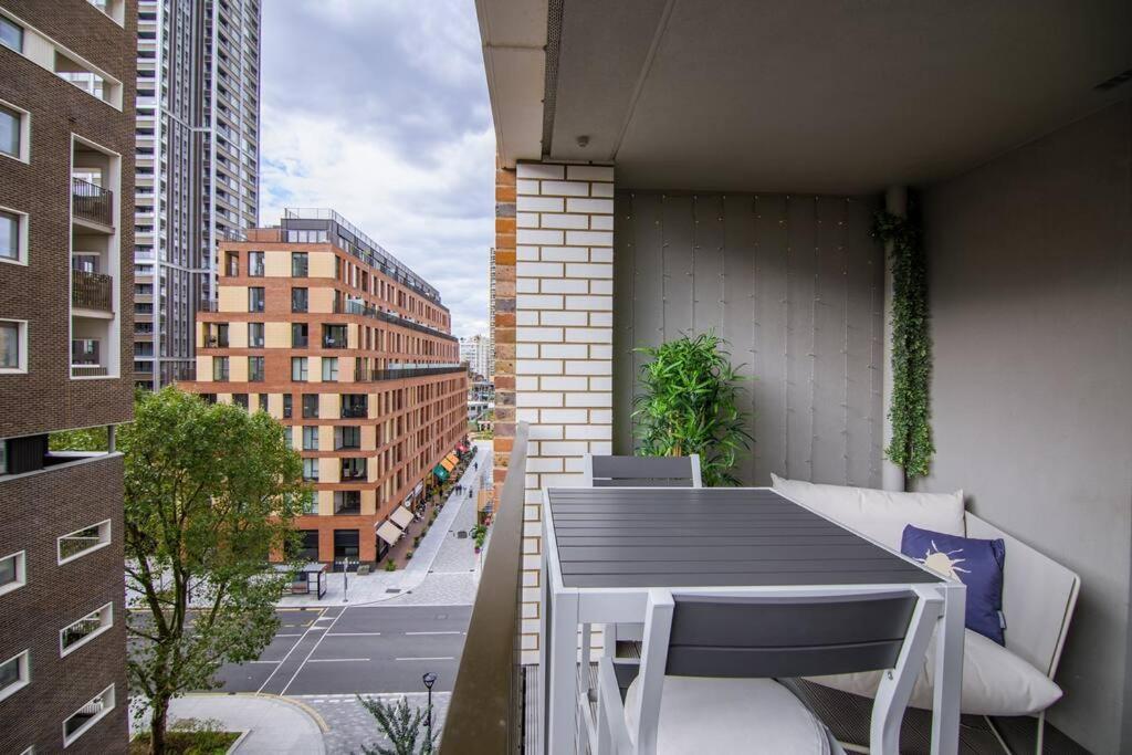 Superb 1 Bedroom Apartment 3Mins From Tube Station 런던 외부 사진